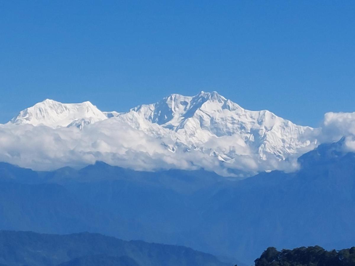 Wind Home Darjeeling- Budget Hotel Near Mall Дарджилинг Экстерьер фото