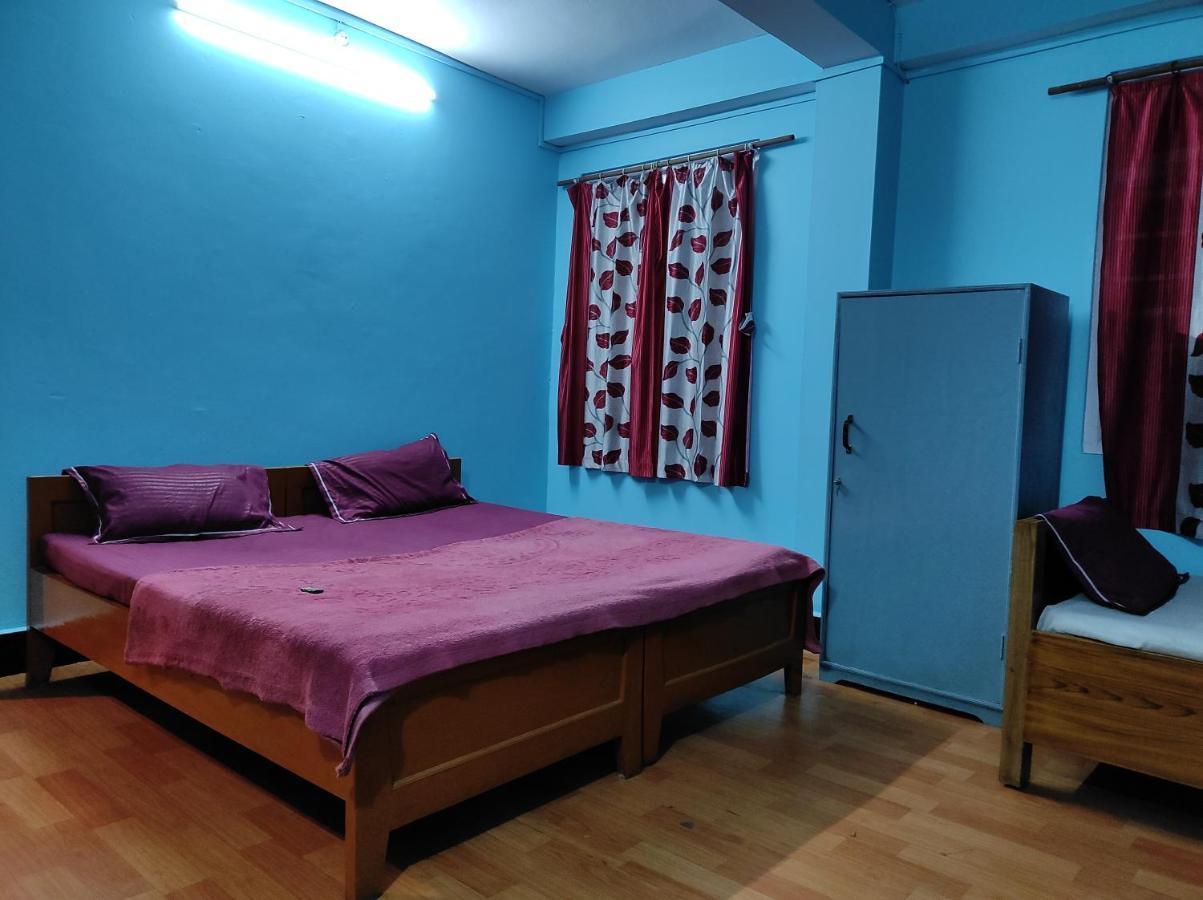 Wind Home Darjeeling- Budget Hotel Near Mall Дарджилинг Экстерьер фото